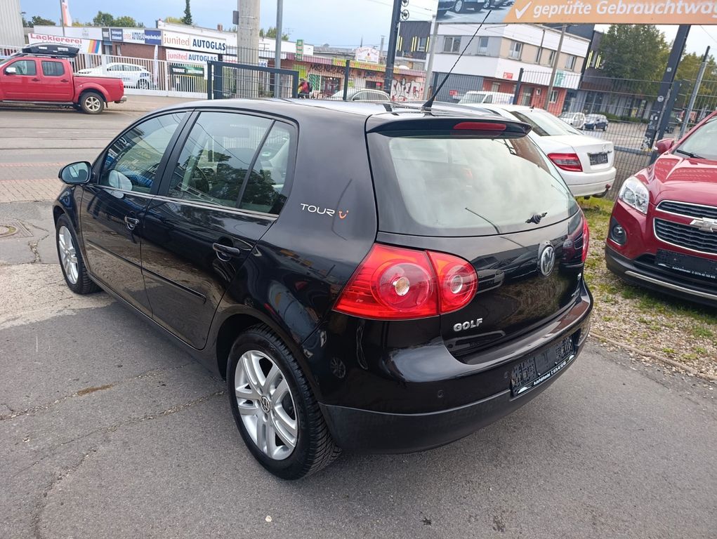 Volkswagen Golf V Lim. Tour*KLIMA-A*PDC*SITZH*TEMPOMAT*ISOF