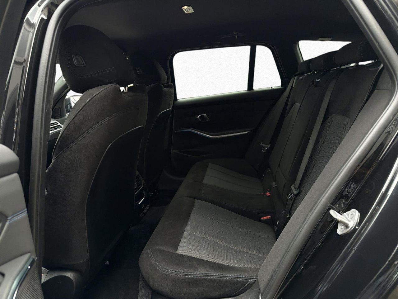 BMW 330 - Bild 17