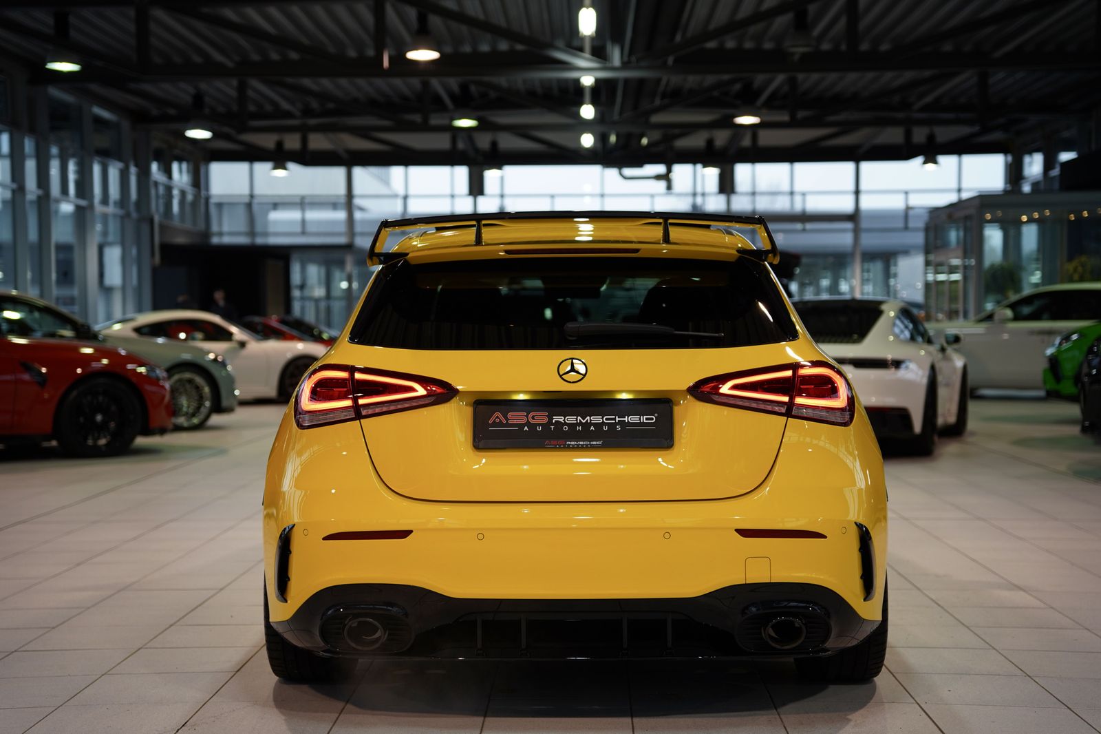 Mercedes Benz A 35 Amg Mercedes Benz A 35 Amg