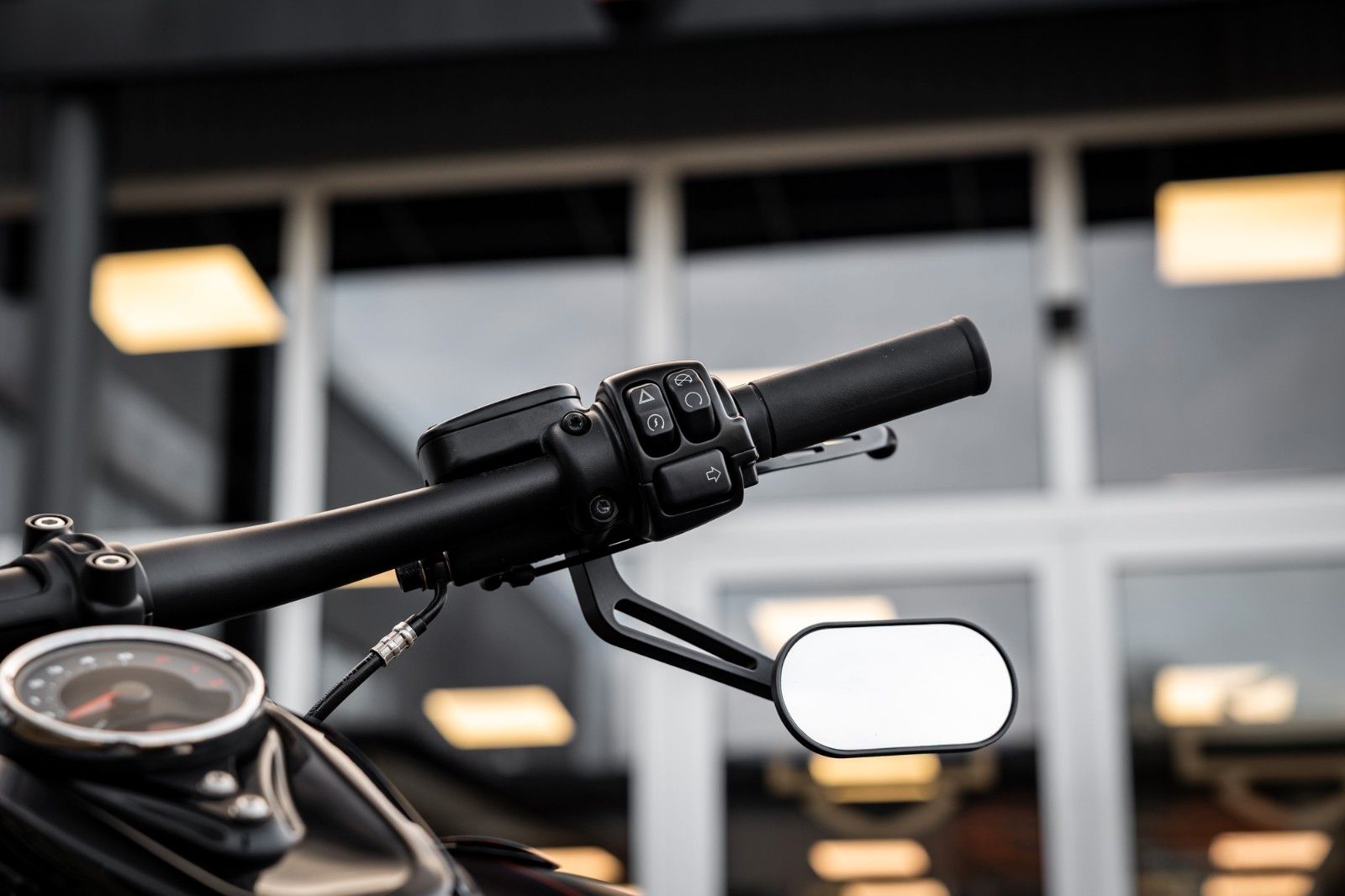 Fahrzeugabbildung Harley-Davidson FXFBS FAT BOB 107 CUI SOFTAIL - S&S Auspuff