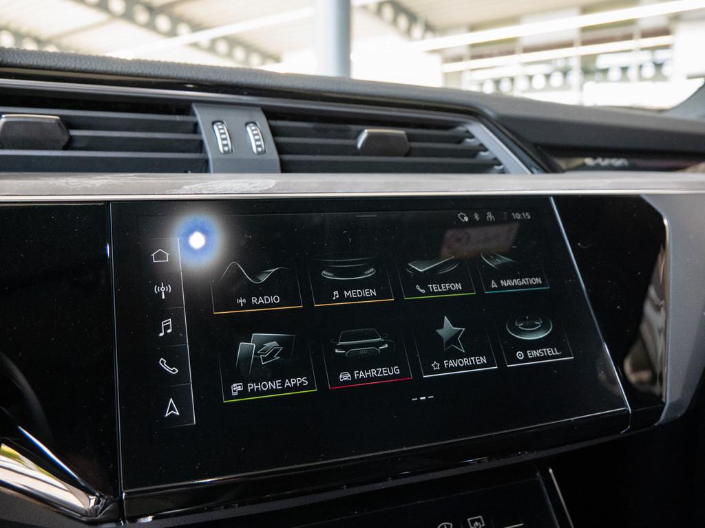 Audi Q8 S line 50 e-tron quattro 1.226,- EUR MTL* ACC