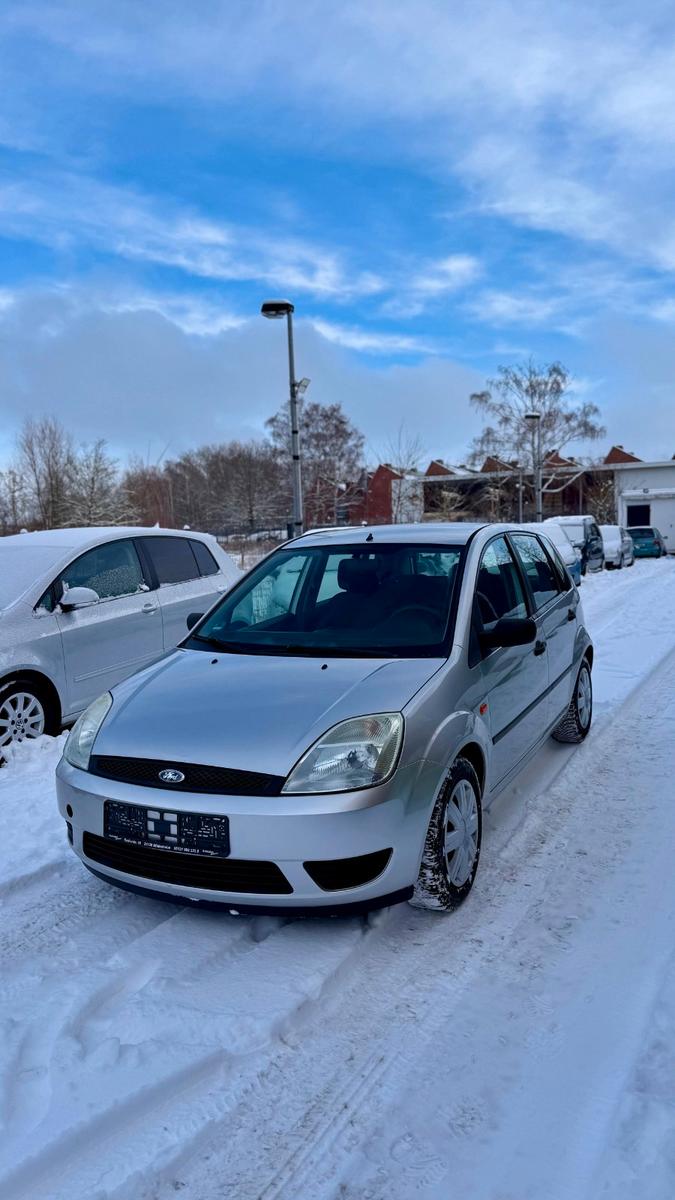 Ford Fiesta Viva X INSPEKTION NEU/ TUV NEU