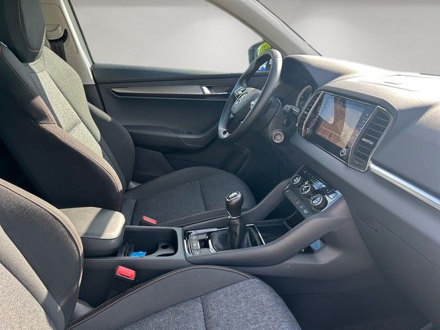 Fahrzeugabbildung SKODA Karoq 2.0TDI Clever LED+TEMPOMAT+AHK+NAVI+++