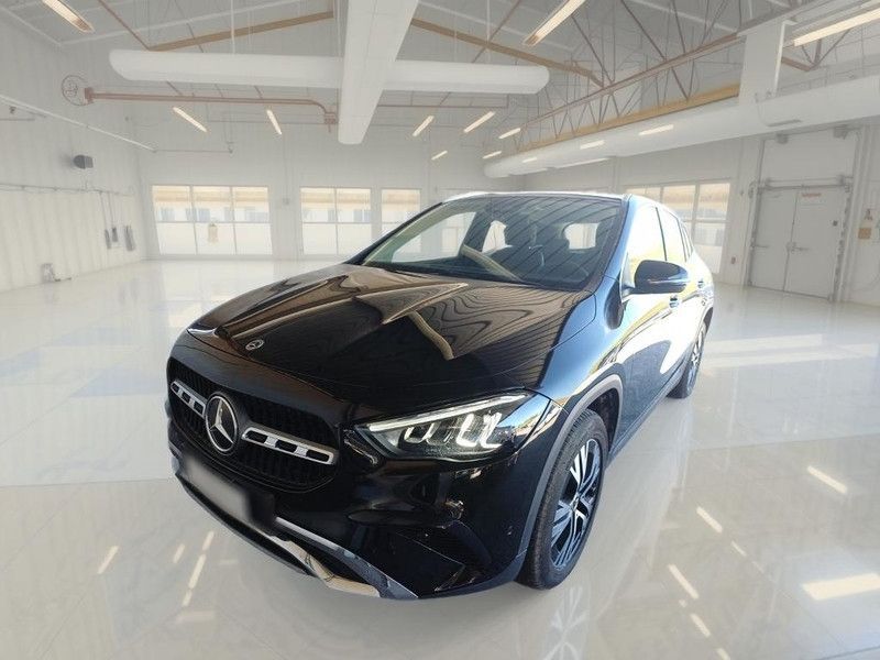 Mercedes-Benz MERCEDES-BENZ GLA 250 E PLUG-IN AUTO PROGRESSIVE