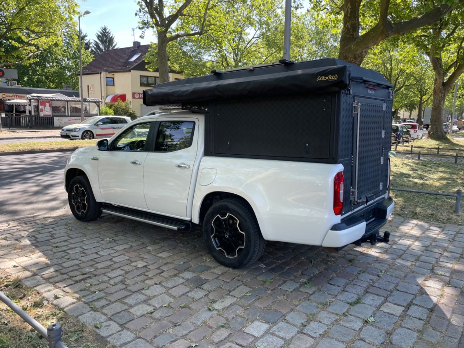 Fahrzeugabbildung Mercedes-Benz X 350d 4Matic DoKa*AluCab*Navi*4x4*Keyless*Kam*