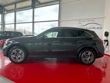 Mercedes-Benz GLC 300 e 4M AMG+AIRMATIC+HA-LENK-+DISTRONIC+AHK - Mercedes-Benz GLC 300 mit Hybrid-Antrieb: Grau