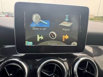 Mercedes CLA 200 - 9