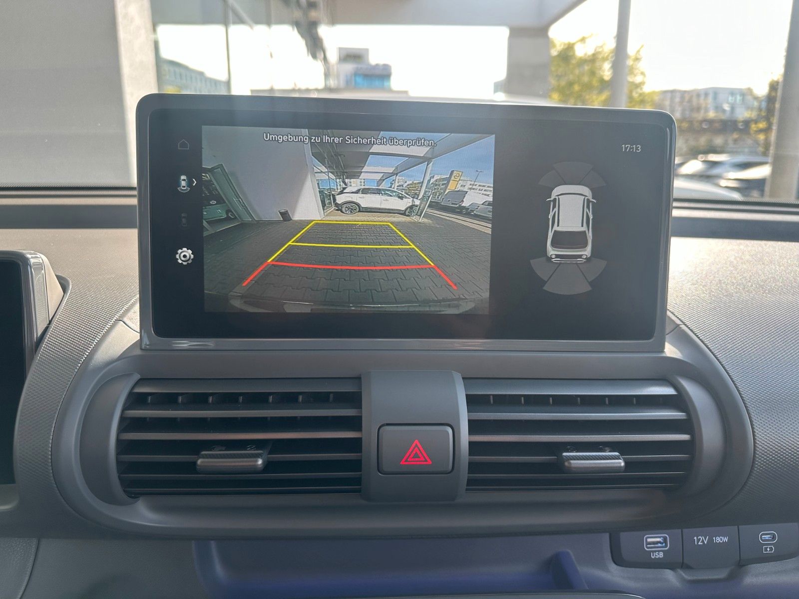 Fahrzeugabbildung Hyundai INSTER Cross 49kWh 115PS Navi/SHZ!