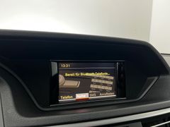 MERCEDES-BENZ E 200 CDI BlueEfficiency / 1.HD / GARANTIE / ILS