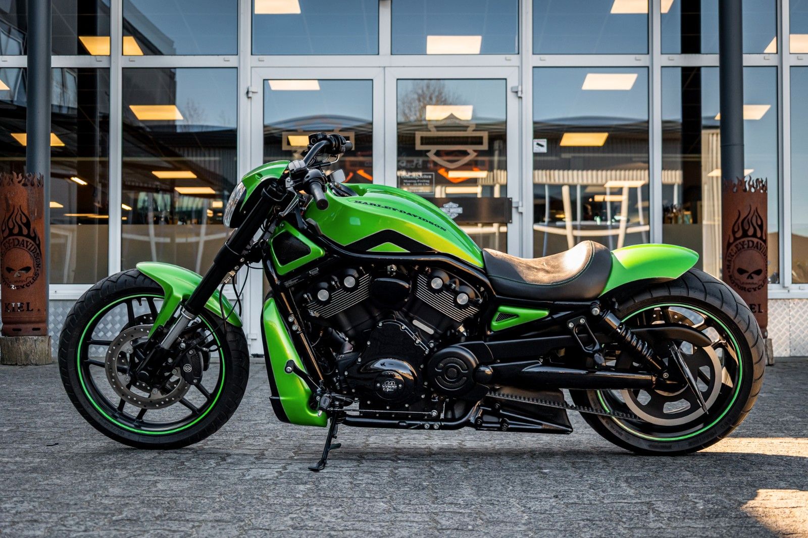 Fahrzeugabbildung Harley-Davidson NIGHT ROD SPECIAL VRSCDX - 69-CUSTOMS