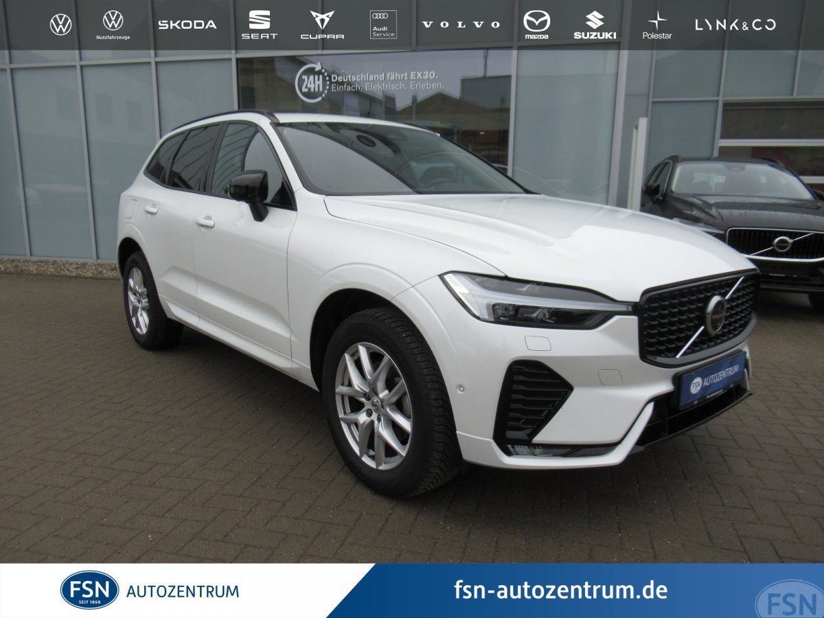 Volvo XC60 B5 AWD Benzin Plus Dark Automatik
