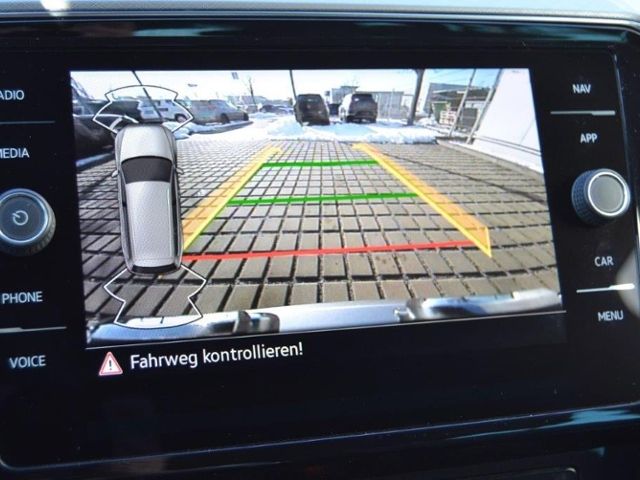 Passat Variant 2.0 TDI DSG AHK/STAND-HZ/MATRIX/N