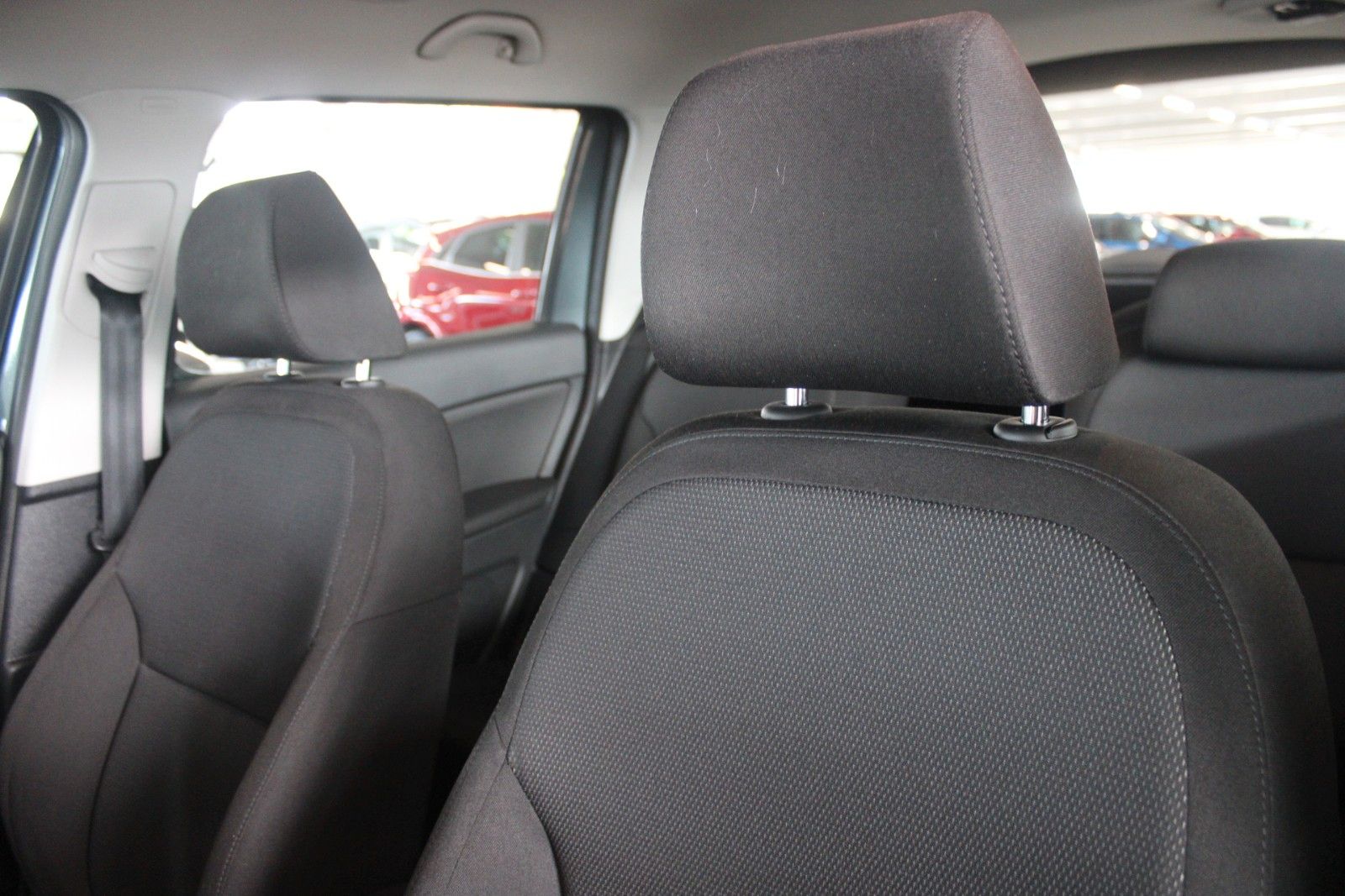Fahrzeugabbildung SKODA Yeti 1.4 TSI Green tec Ambition Outdoor AHK 1.Hd
