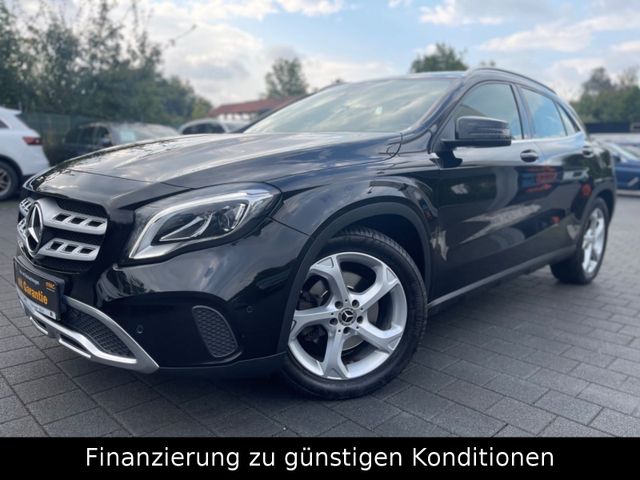 Mercedes-Benz GLA 250 *AUTOMATIK*NAVI*KEYLESS*LED*