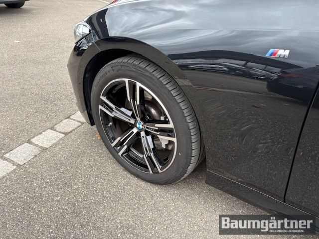 Fahrzeugabbildung BMW 330 i xDrive M-Sport Touring Kamera/ACC/Sitzh.