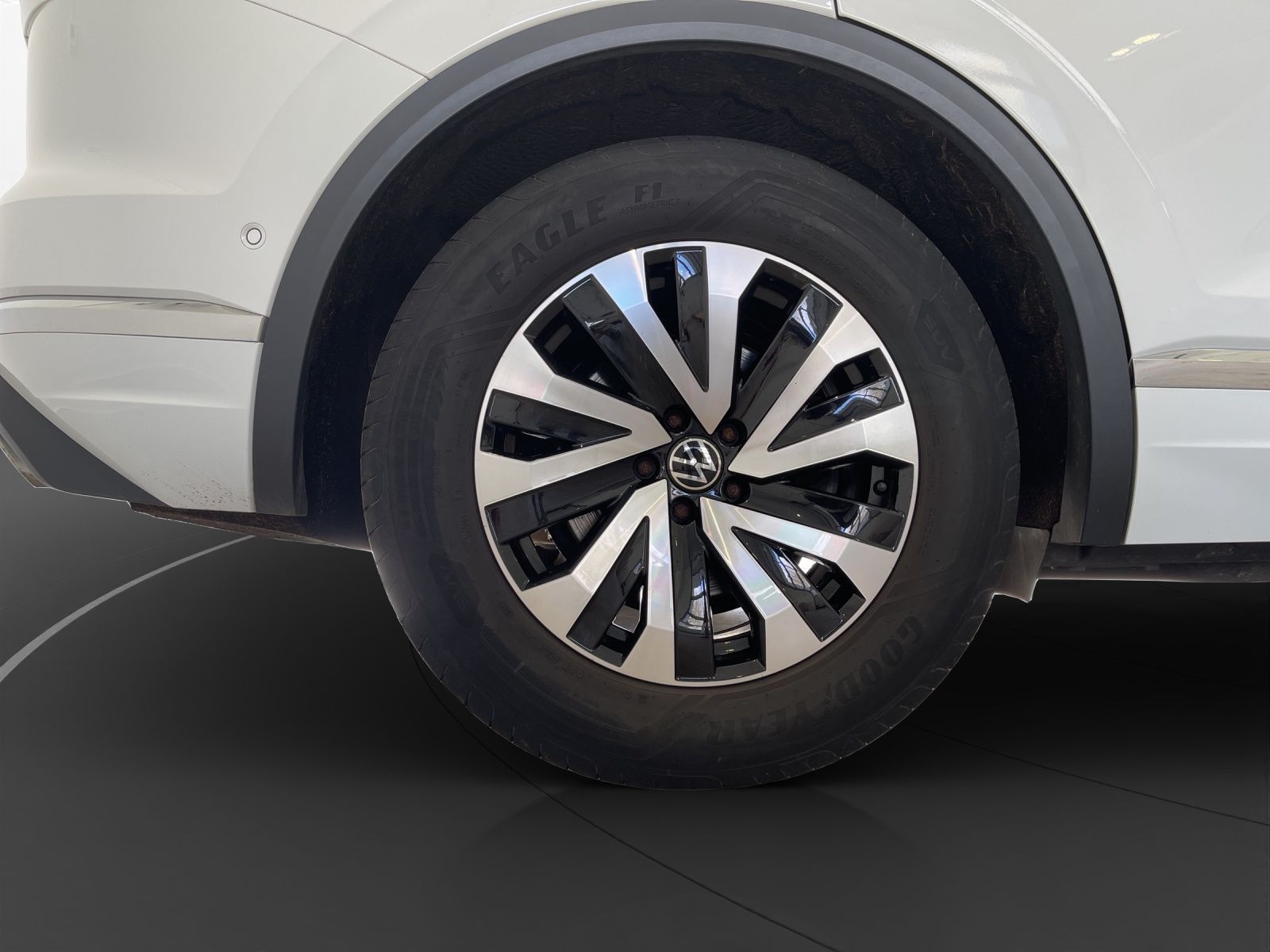 Volkswagen Touareg - Bild 14