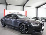 Audi S8 PLUS 4.0 TFSI Q EXCLUSIVE / BOSE / DESIGN - Audi S8: Automatik