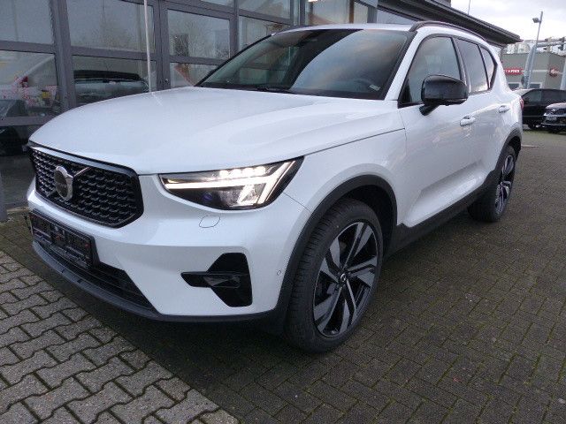 Volvo XC40 Ultimate Dark B4 Aut.*PANO*20"*STHZG*360°*