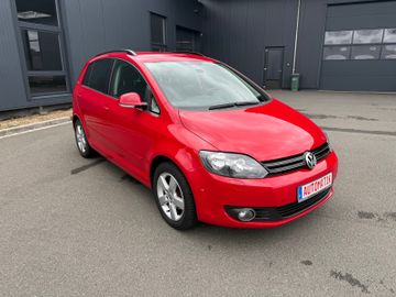 Volkswagen Golf - 1