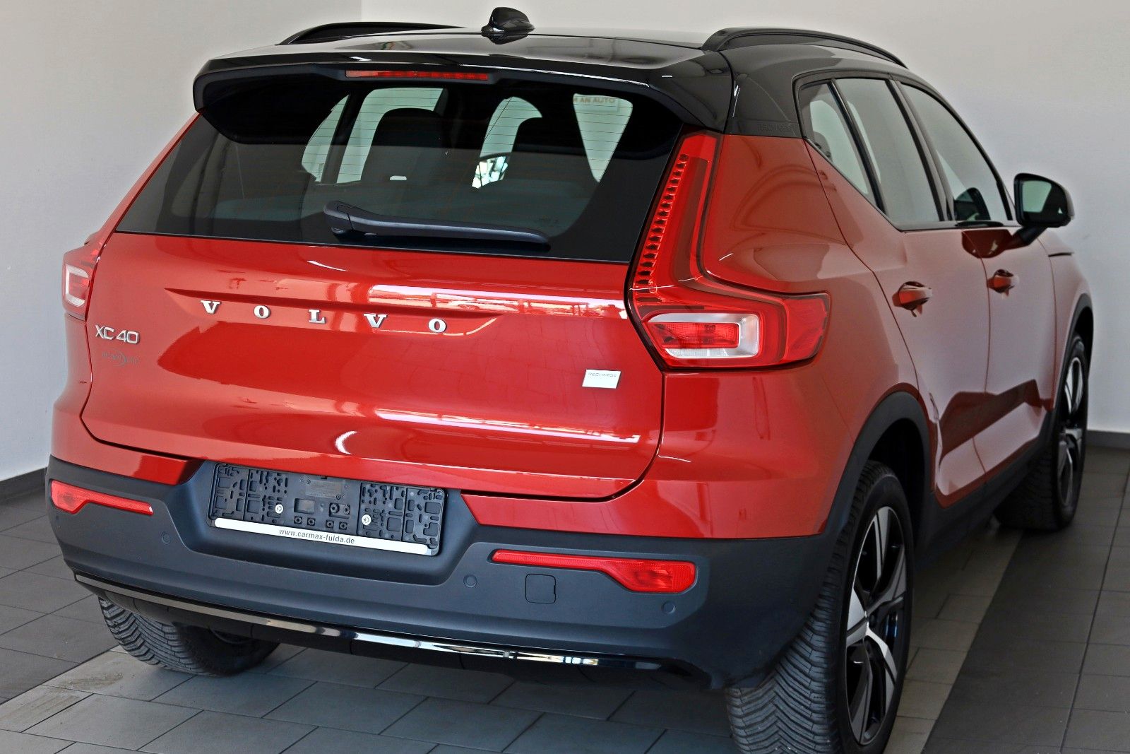 Fahrzeugabbildung Volvo XC40 Plus Recharge,Navi,LED,SH,Kamera,ACC,