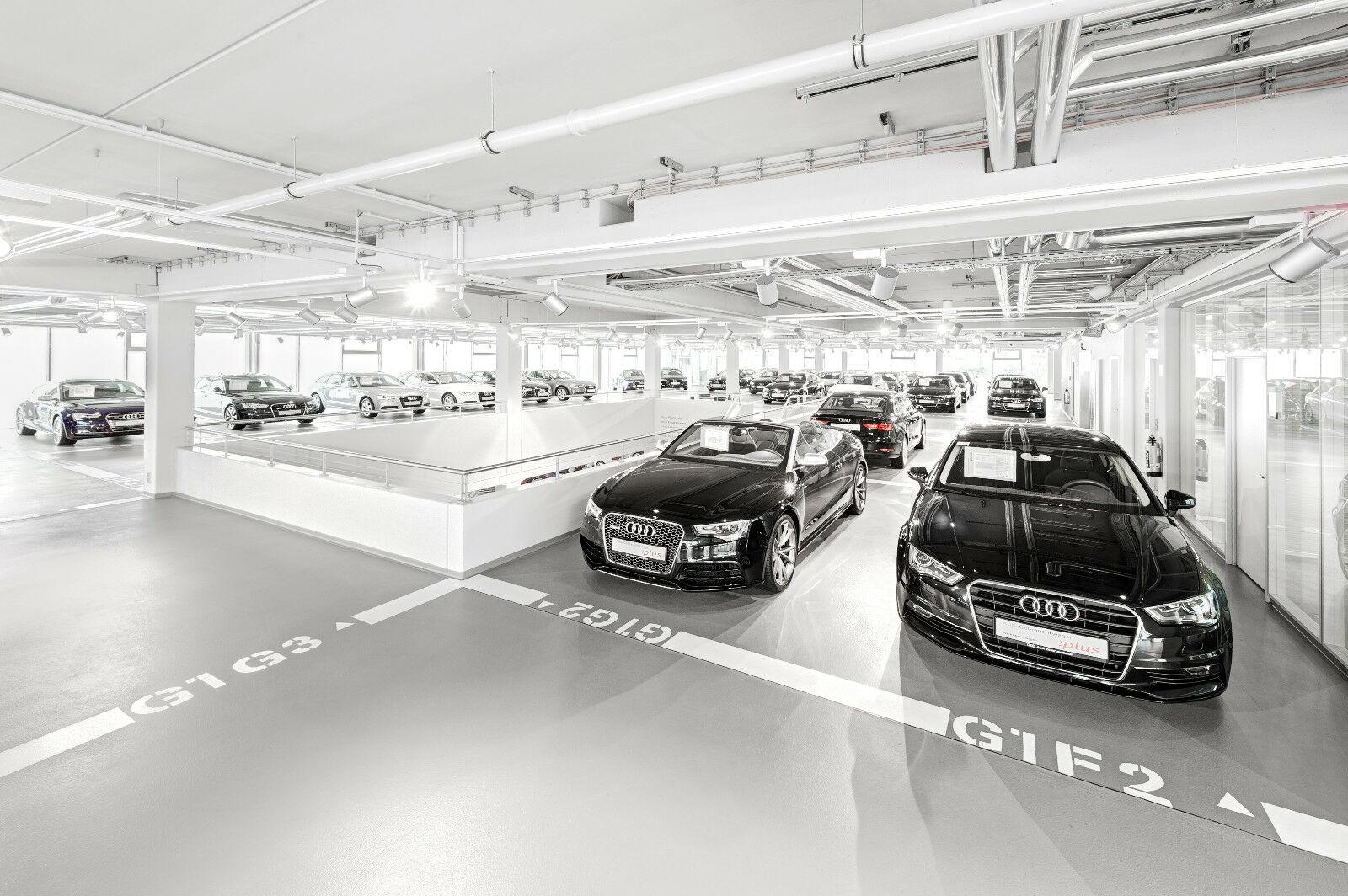 showroom-image-bottom