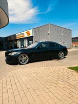BMW 730d F01  HUD/Kurvenlicht/PDC/20zoll M... - gebrauchte BMW 730 aus dem Jahr 2009