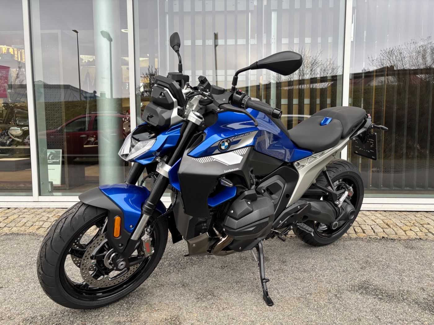Fahrzeugabbildung BMW R 1300 R Exclusive 3 Pakete