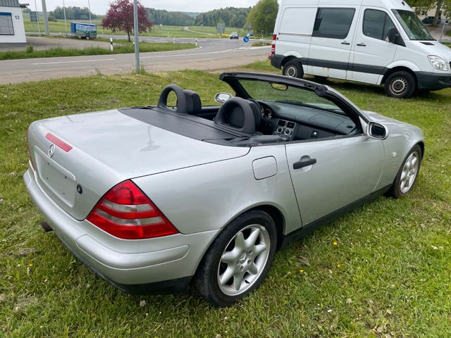 Mercedes-Benz SLK 200