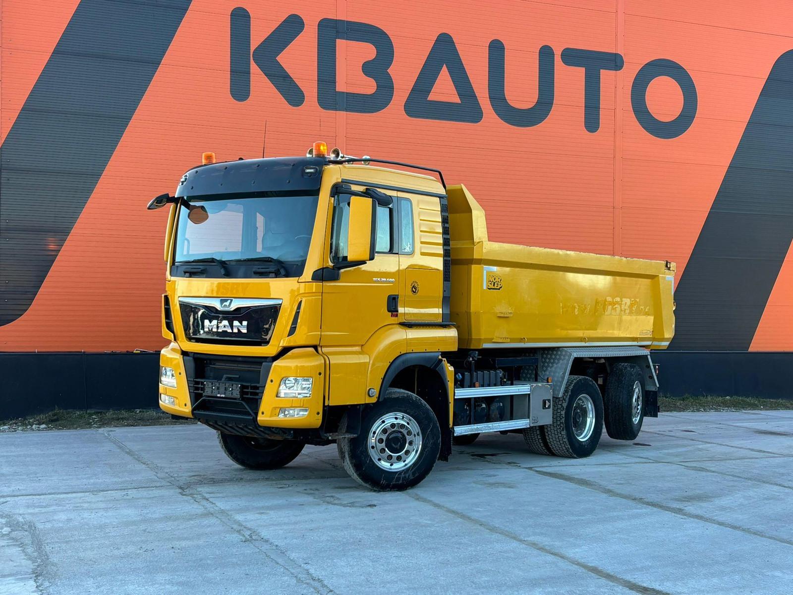 MAN TGS 28.500 6x4*4 BOX L=4957 mm