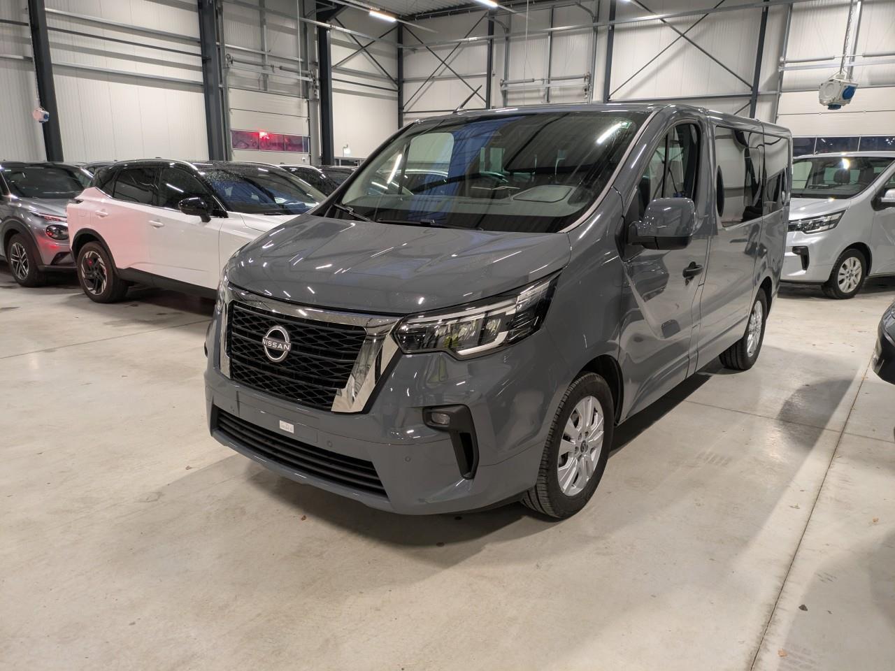 Nissan Primastar Kombi L1H1 8-Sitzer Tekna
