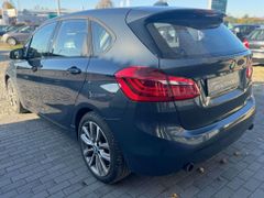 Fahrzeugabbildung BMW 220 d Active Tourer Scheckheft AHK