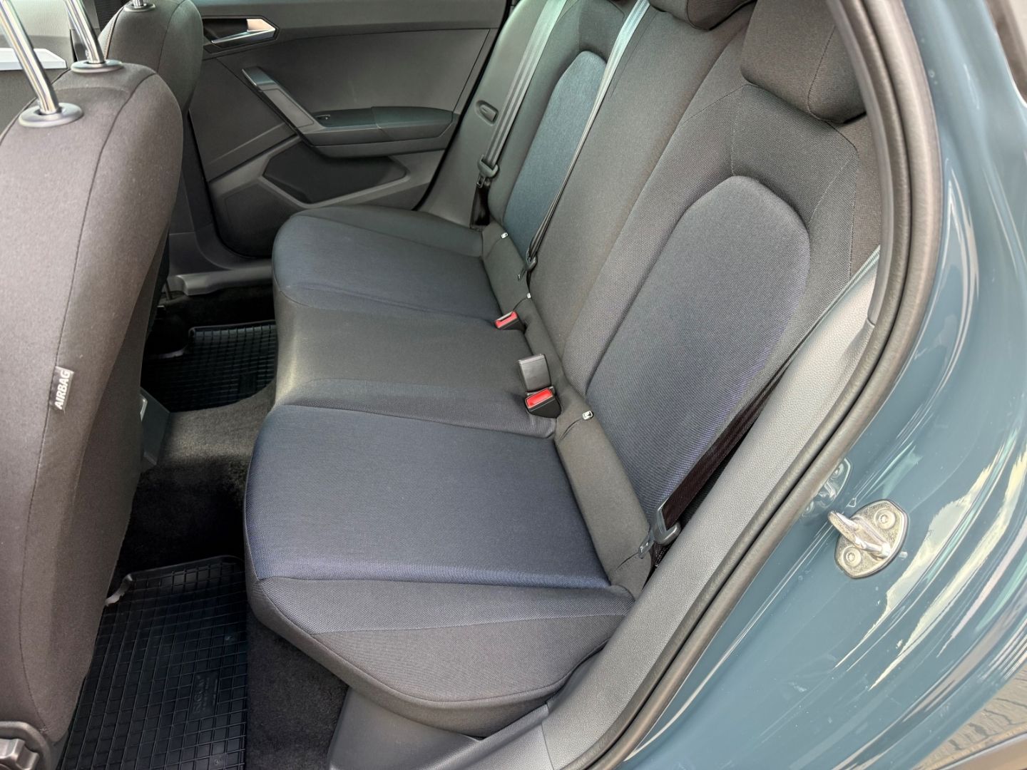 SEAT Arona 1.0 TSI FR ACC LED PDC RFK Full Link SHZg - Image 22