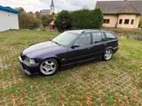 BMW e36 323i Schalter - BMW 323: Kombi