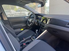 Fahrzeugabbildung Volkswagen Polo 1.0 MPI Life LED VIRTUAL APP