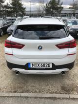 BMW X2 sDrive20i Advantage Plus Steptronic DCT A... - BMW X2: Advantage
