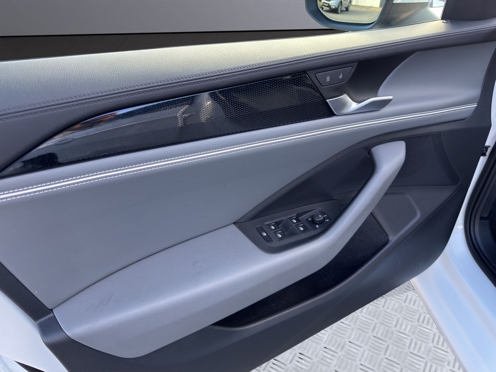 Volkswagen Passat Variant - Bild 13