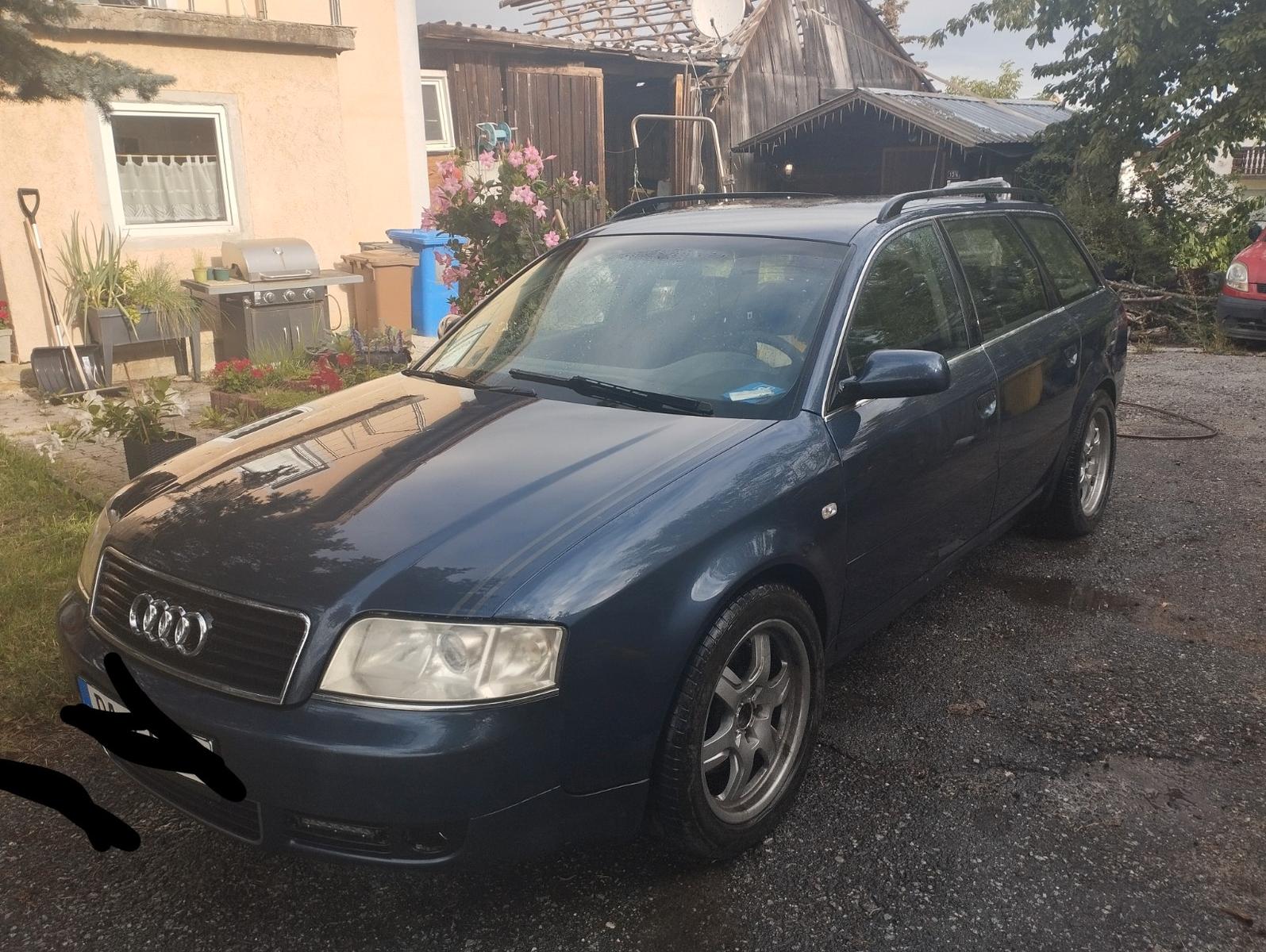 Audi A6 2004 — interior