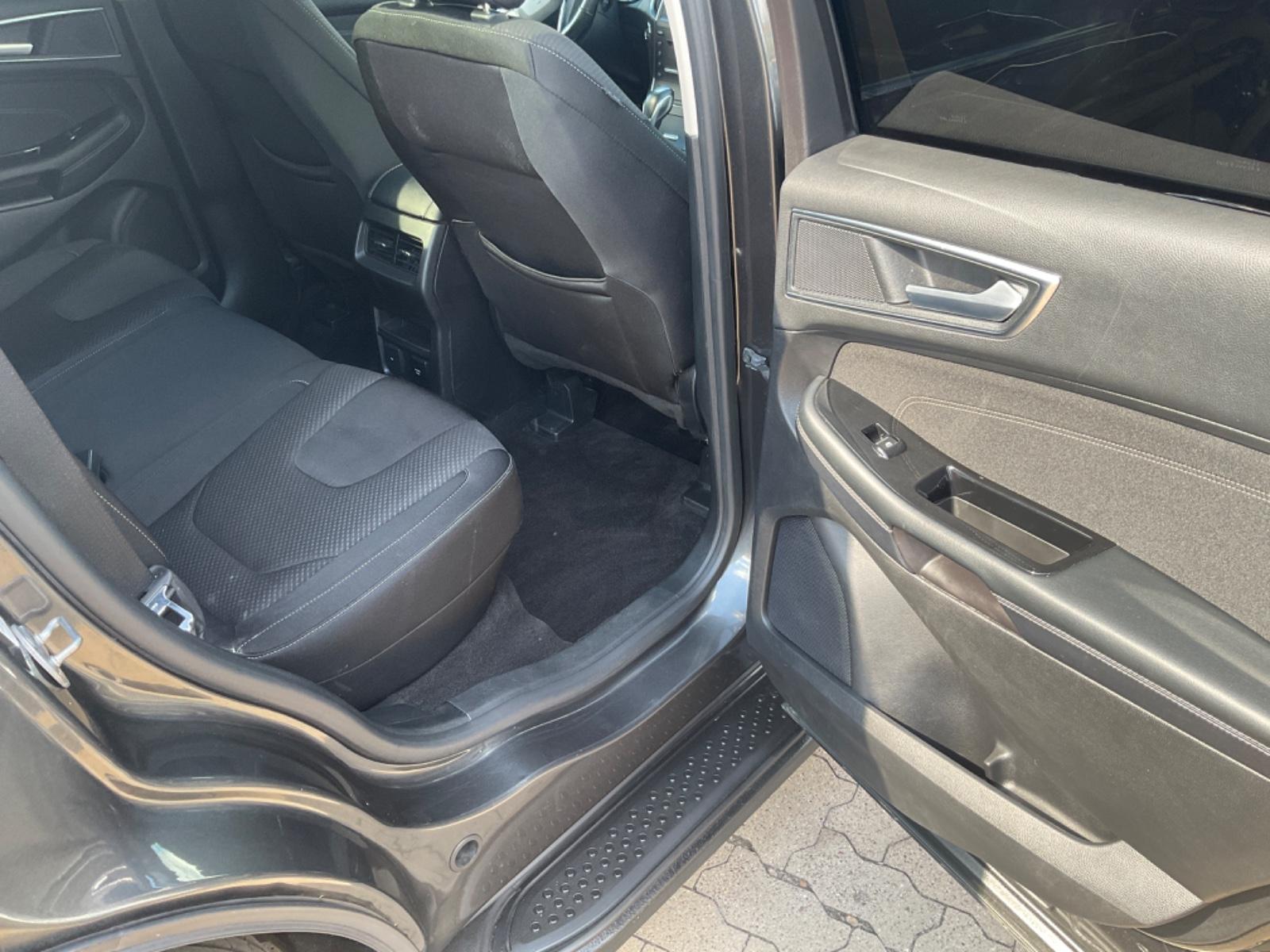 Ford Edge Titanium 4x4 TÜV NEU