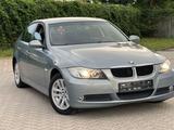 BMW Bmw 318i Automatik |M-Sitze |Bi-Xen| 2x Pdc|Abn  - gebrauchte BMW 316 aus dem Jahr 2005