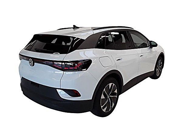 ID.4 Pure 125kW AHK Wärmep. IQ-LIGHT Anschlussga