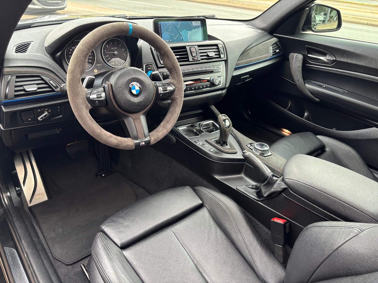 BMW M235i Coupé F22 326 ch BVA – Pack M – Toit ouvrant – Cuir – GPS Professional – 89 000 km