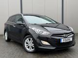 Hyundai i301.6*Style*AUTOMATIK*NAVI*GARANTIE*TOP-ZUSTAND - aus 2012: Kombi