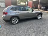 BMW gepflegter X1 sDrive20d, TÜV, HU, 8 fach bereift - BMW X1: 2.8