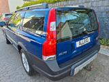 Volvo XC70 2.5T Ocean Race - Volvo: Race