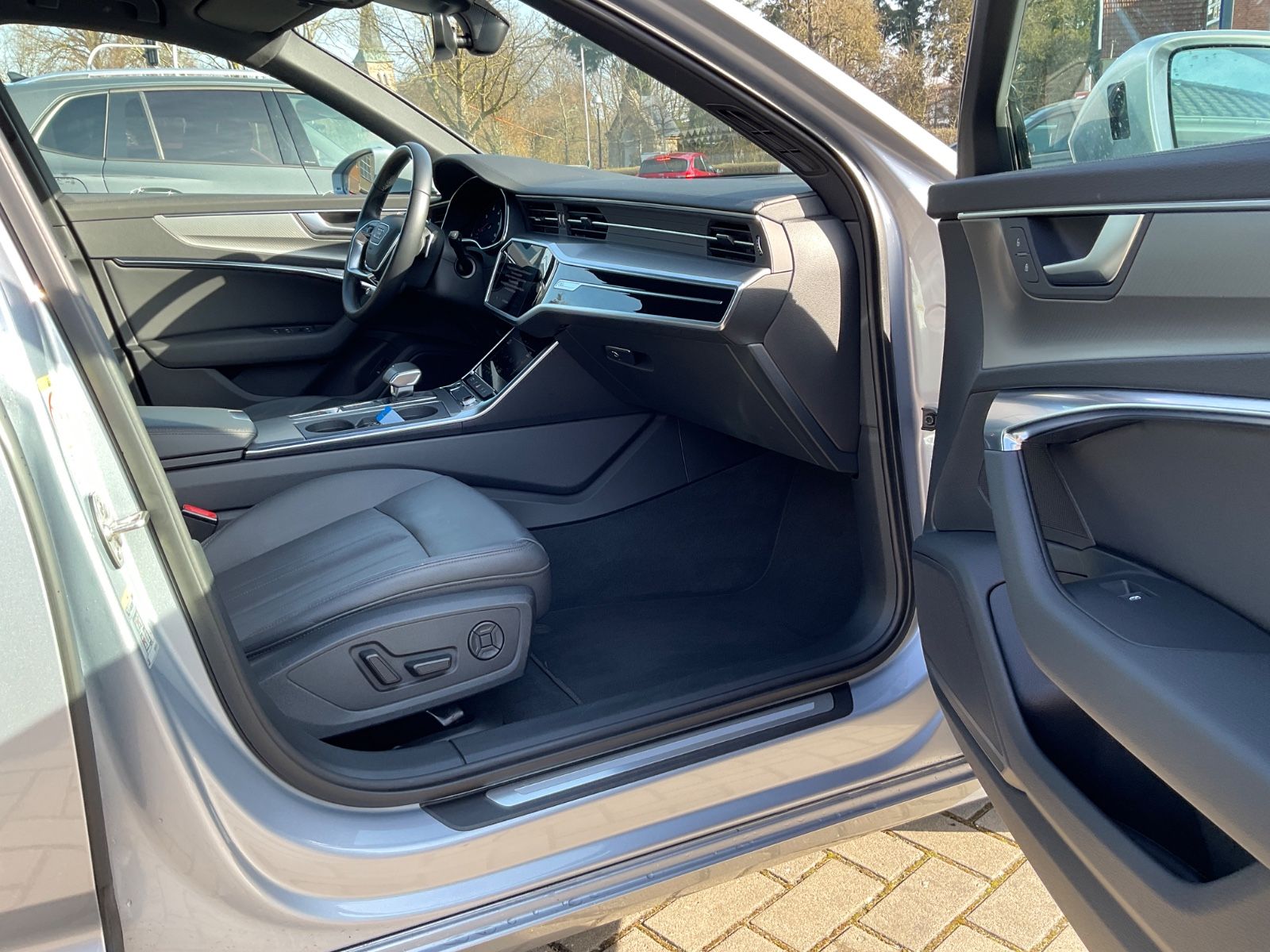 Fahrzeugabbildung Audi A6 40 TDI Stronic,Sport,Kamera,Leder,Carplay,ACC