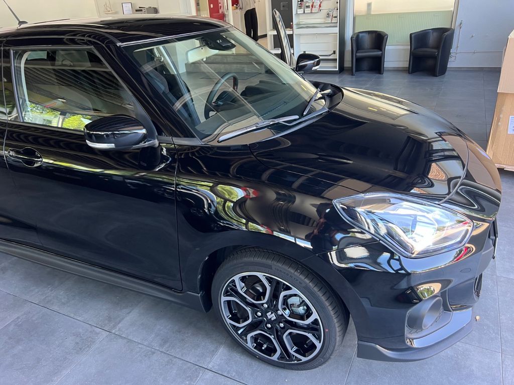 Image of Suzuki Swift