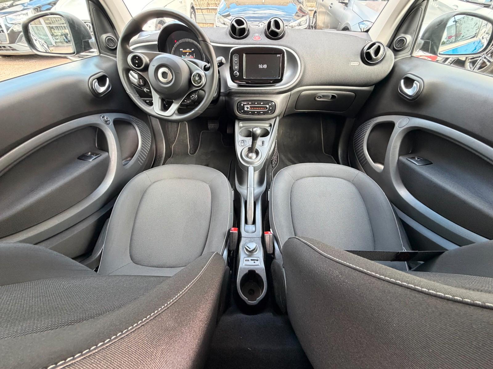 Smart fortwo TWIN passion*LED*KLIMA*NAVI*SHZ*