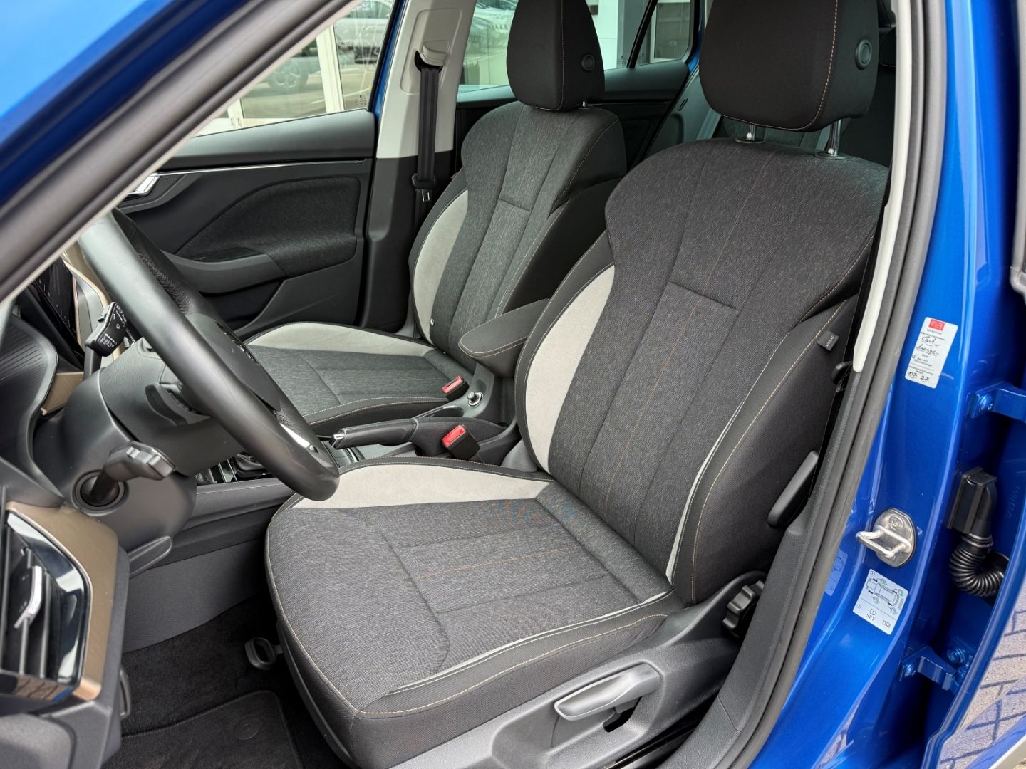 SKODA Kamiq 1.0 TSI EU6d-T Style  CarPlay LED RFK ALU - Image 9