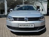 Volkswagen Jetta VI Comfortline - Volkswagen Jetta: Limousine