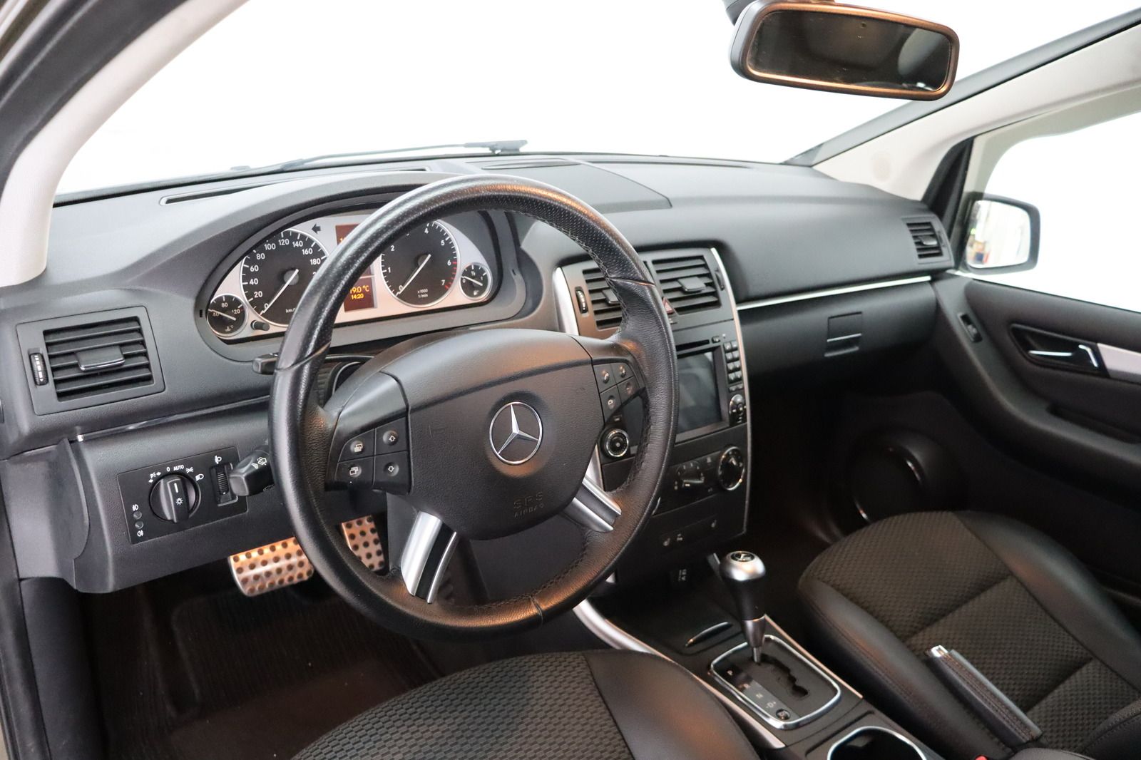 Fahrzeugabbildung Mercedes-Benz B 160 * PDC * Tempomat * Sitzhzg.
